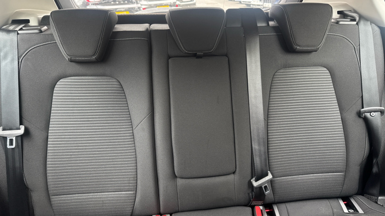 Ford Focus 1.0 EcoBoost Hybrid mHEV 155 Titanium 5dr Petrol Hatchback